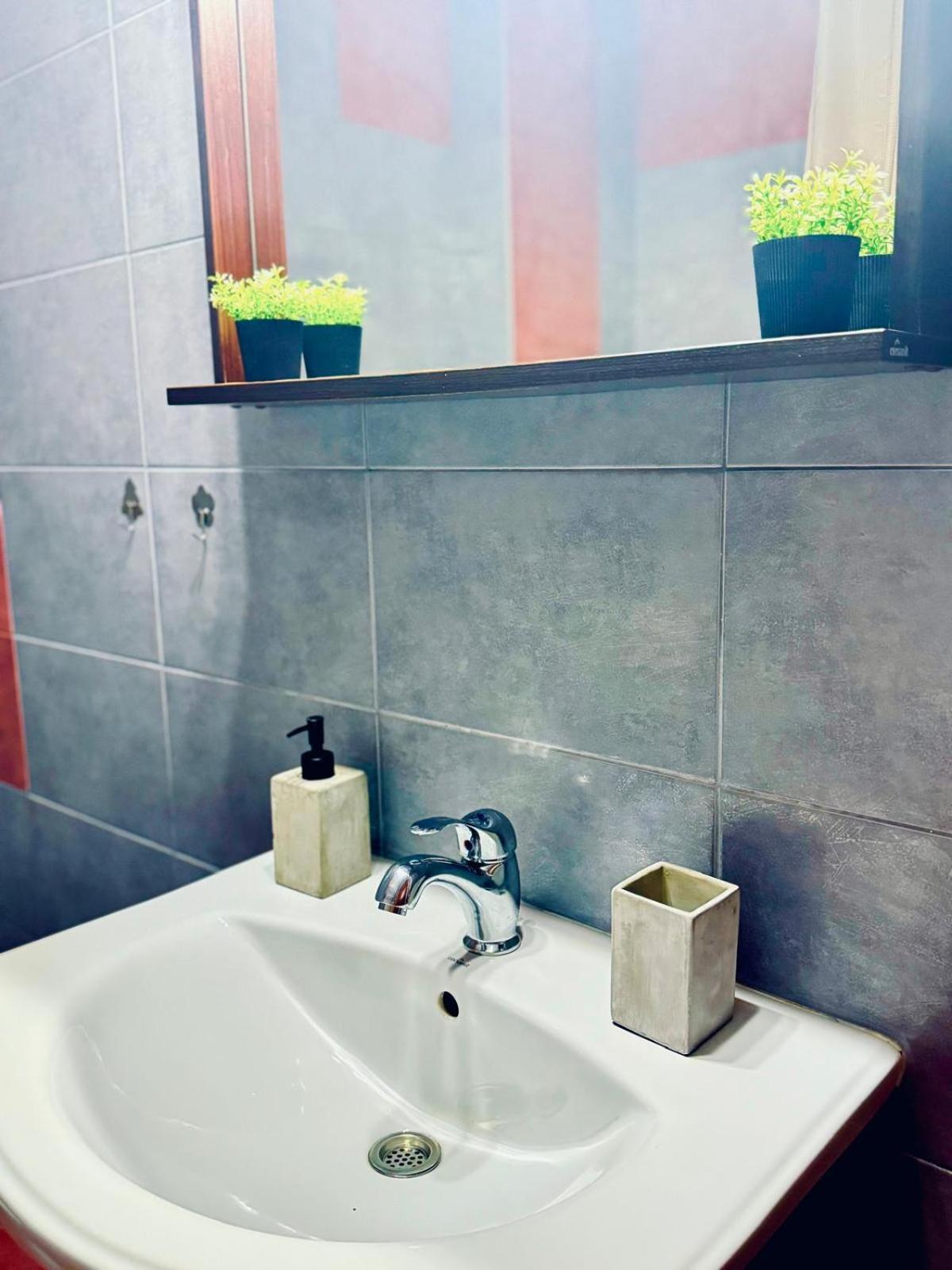 2 Rooms Urban Retreat Unirii Near City Center Bukareszt Zewnętrze zdjęcie